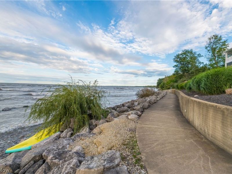 2785 Whispering Shores Drive, Vermilion, OH 44089 Photo 29