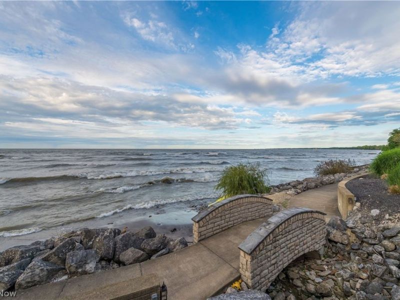 2785 Whispering Shores Drive, Vermilion, OH 44089 Photo 30