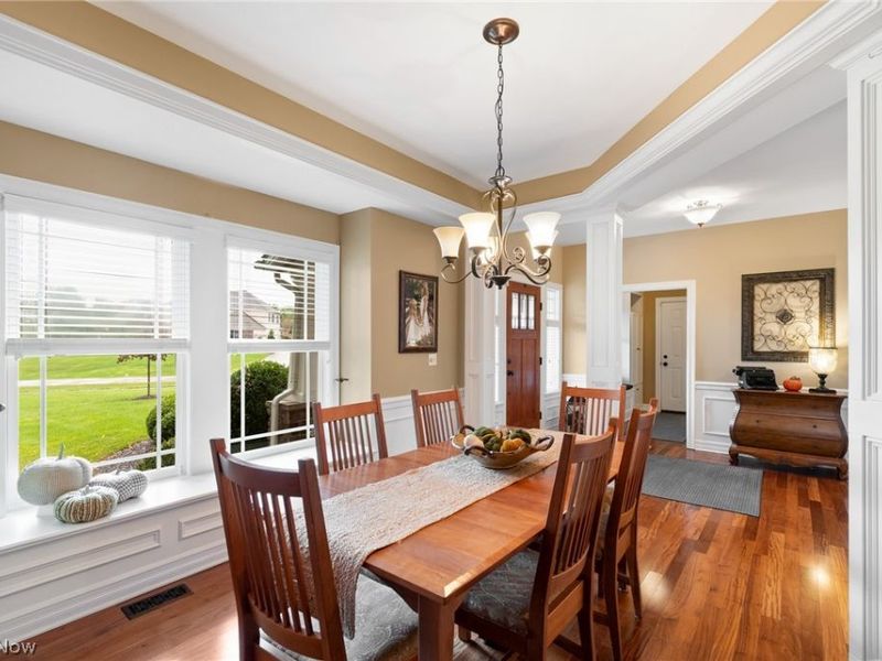 727 Walden Reserve Boulevard, Hinckley, OH 44233 Photo 14