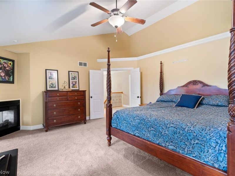 727 Walden Reserve Boulevard, Hinckley, OH 44233 Photo 26