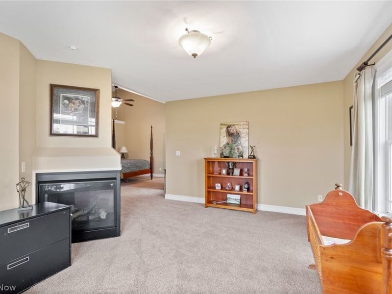 727 Walden Reserve Boulevard, Hinckley, OH 44233 Photo 27