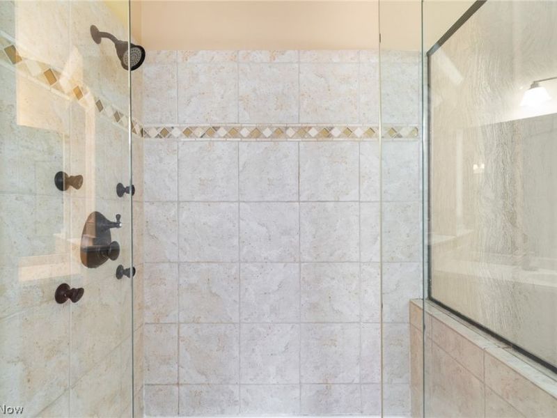 727 Walden Reserve Boulevard, Hinckley, OH 44233 Photo 31