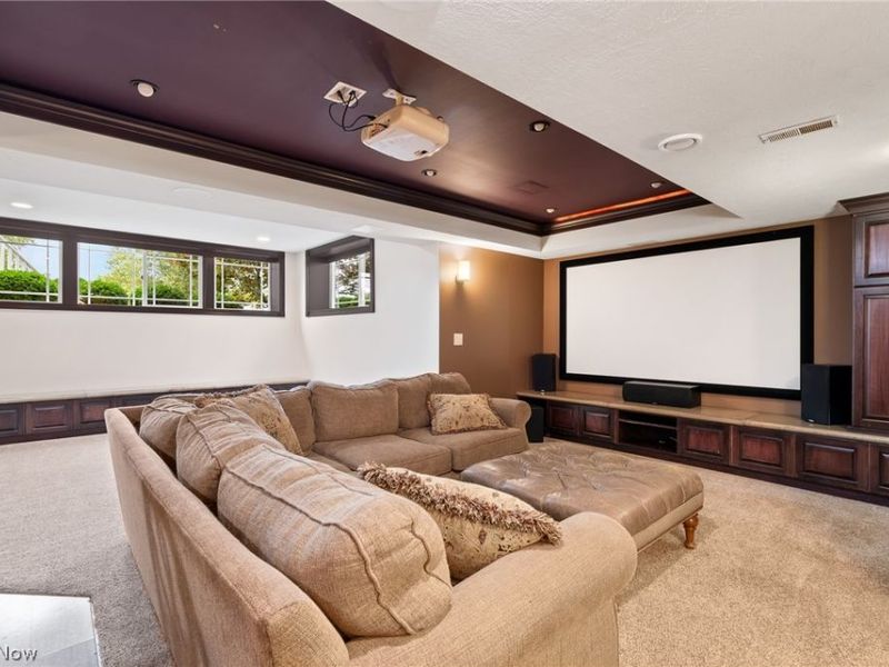 727 Walden Reserve Boulevard, Hinckley, OH 44233 Photo 40