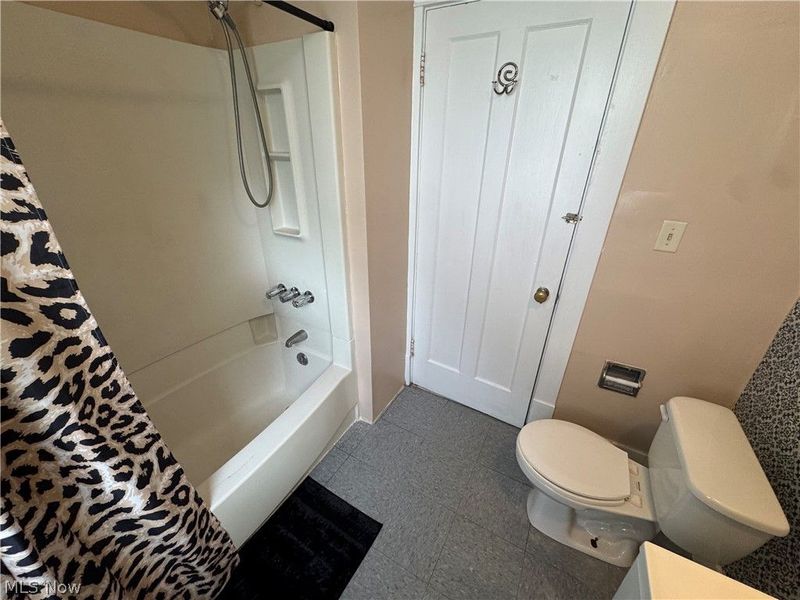 4340 W 47th Street, Cleveland, OH 44144 Photo 13