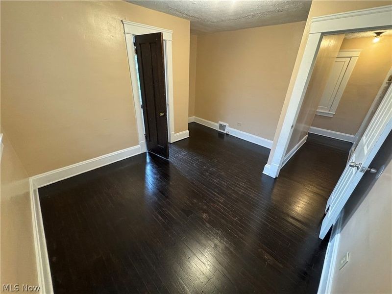 4340 W 47th Street, Cleveland, OH 44144 Photo 17
