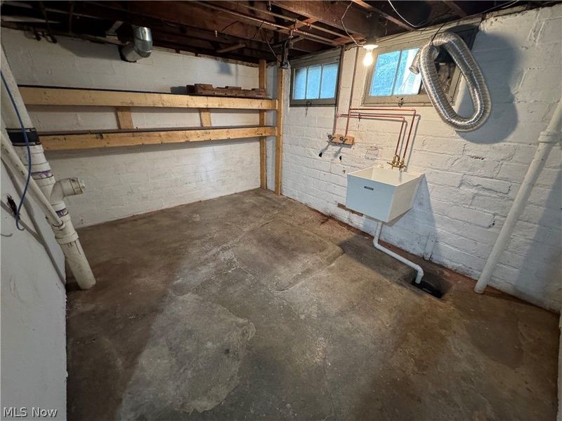 4340 W 47th Street, Cleveland, OH 44144 Photo 18