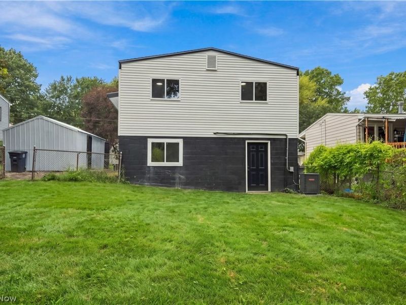 1159 Jeanie J Avenue, Akron, OH 44310 Photo 32