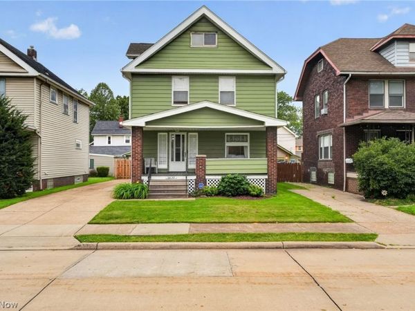 3872 E 40th Street , Newburgh Heights, OH 44105