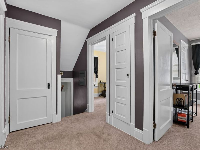 3872 E 40th Street, Newburgh Heights, OH 44105 Photo 37