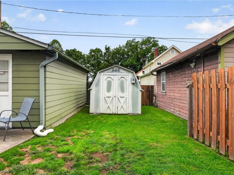 3872 E 40th Street, Newburgh Heights, OH 44105 Photo 44
