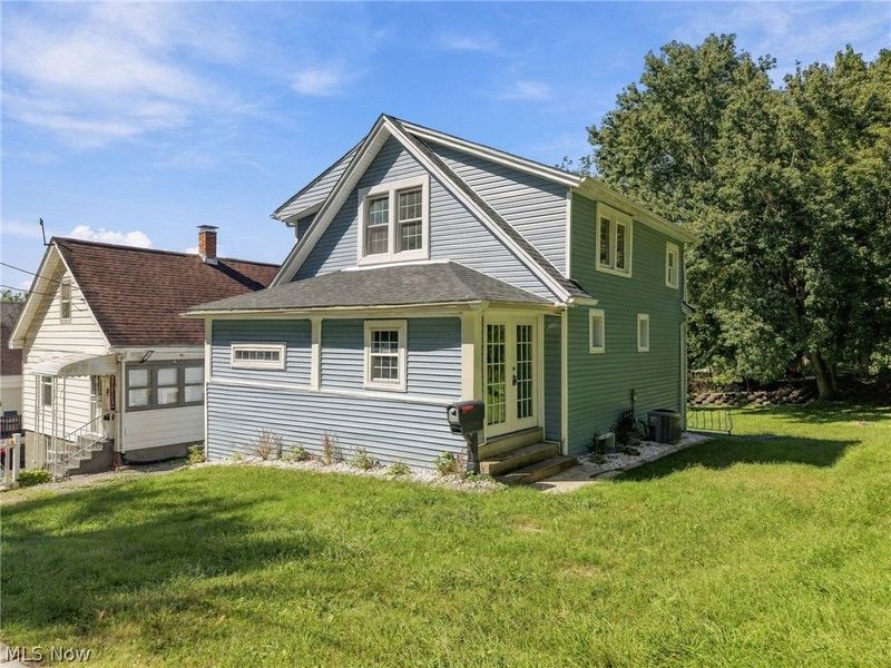 58 1st Street , Campbell, OH 44405 Photo 3
