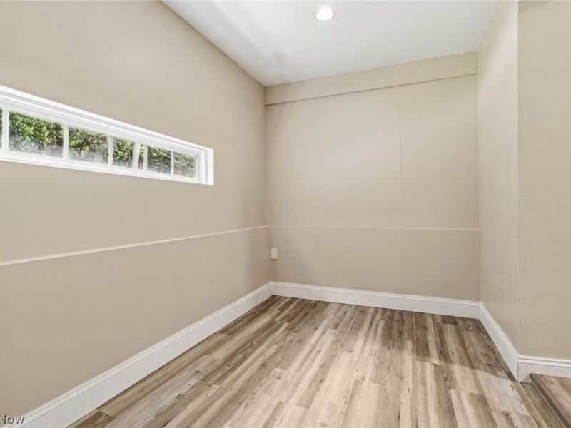 58 1st Street , Campbell, OH 44405 Photo 8
