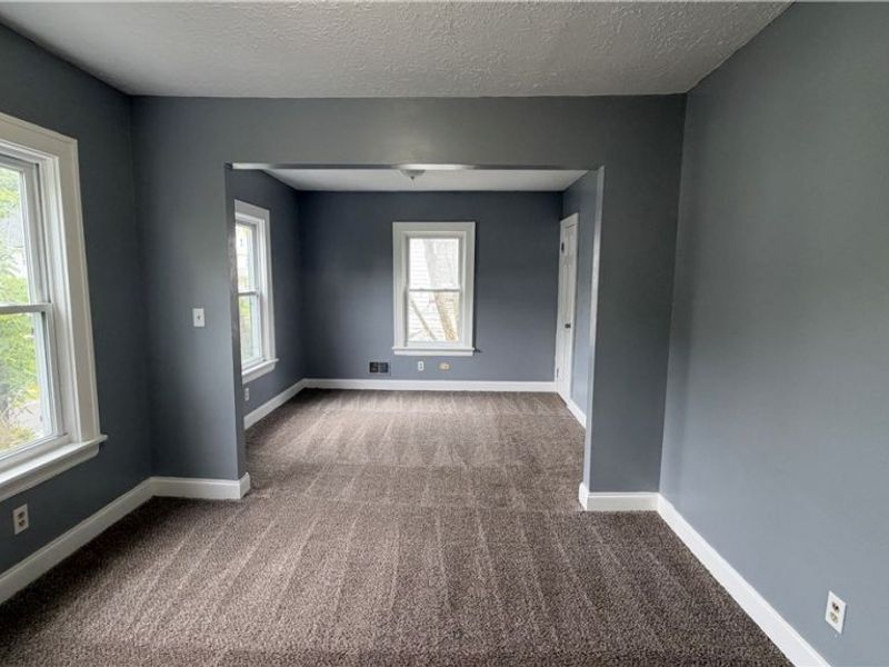 10404 Grandview Avenue, Cleveland, OH 44104 Photo 16