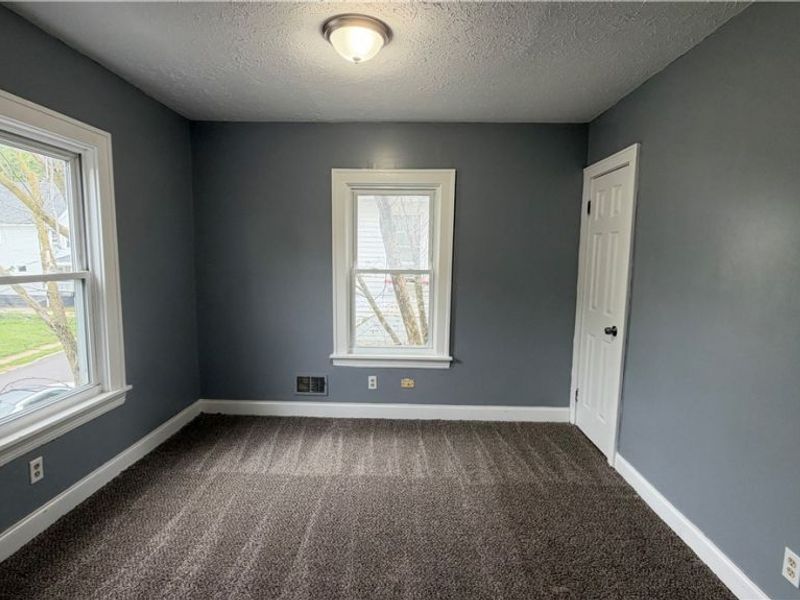 10404 Grandview Avenue, Cleveland, OH 44104 Photo 17