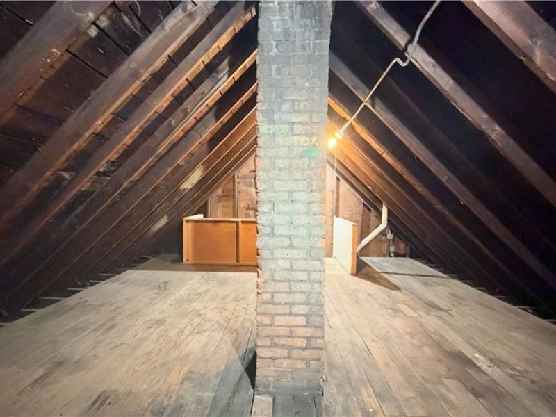 10404 Grandview Avenue, Cleveland, OH 44104 Photo 18