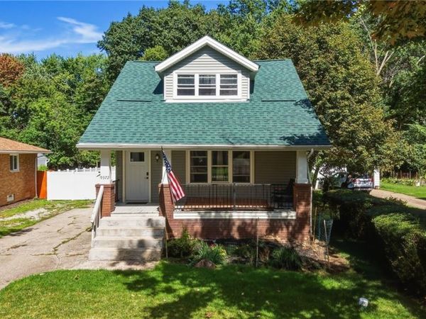 9372 Stonington Road , Parma Heights, OH 44130