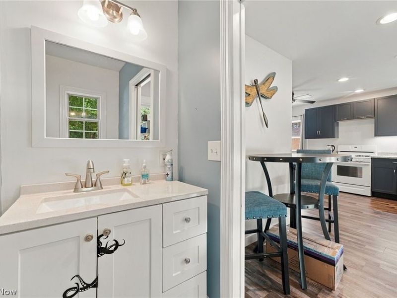 9372 Stonington Road, Parma Heights, OH 44130 Photo 16
