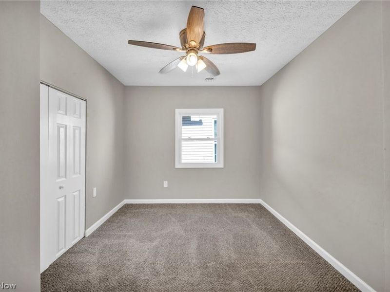 3642 Albany Avenue , Lorain, OH 44055 Photo 20