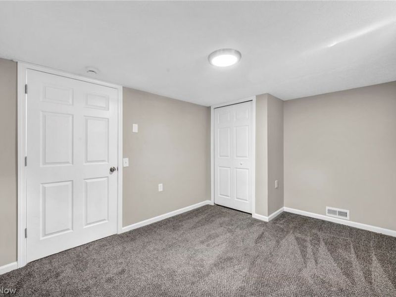 3642 Albany Avenue , Lorain, OH 44055 Photo 35