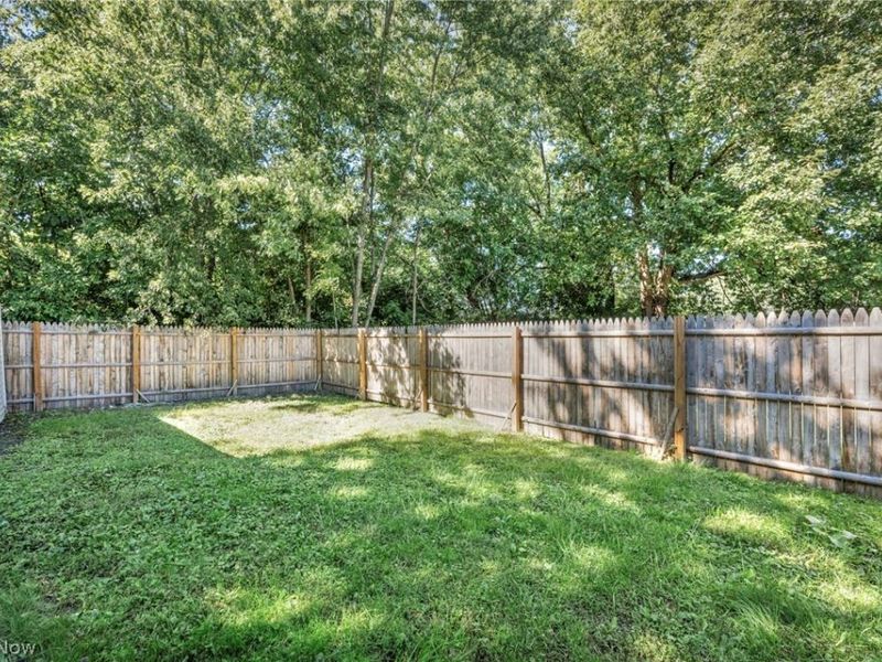 3642 Albany Avenue , Lorain, OH 44055 Photo 43