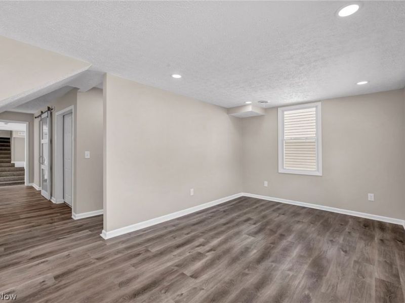 3642 Albany Avenue , Lorain, OH 44055 Photo 7