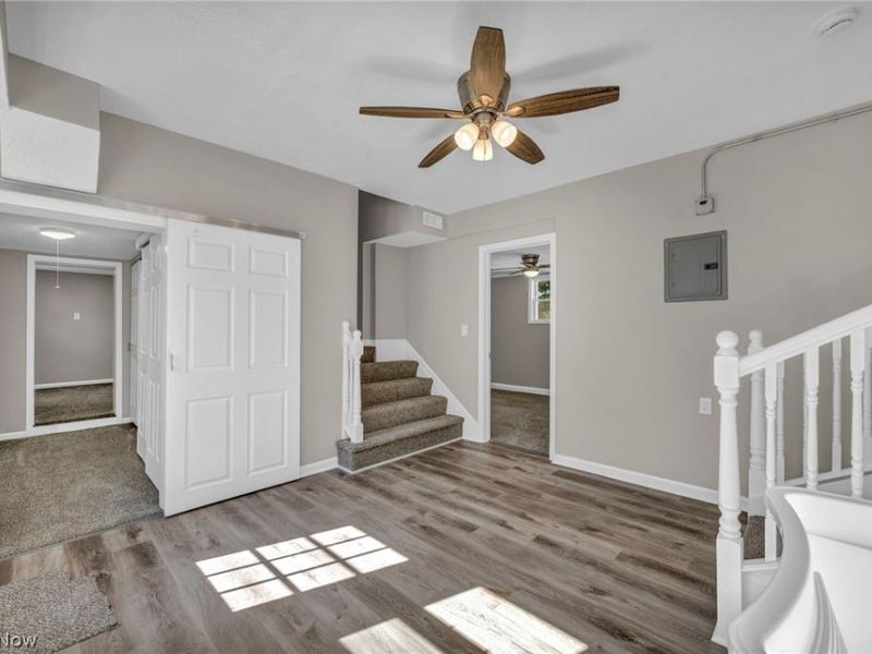 3642 Albany Avenue , Lorain, OH 44055 Photo 9