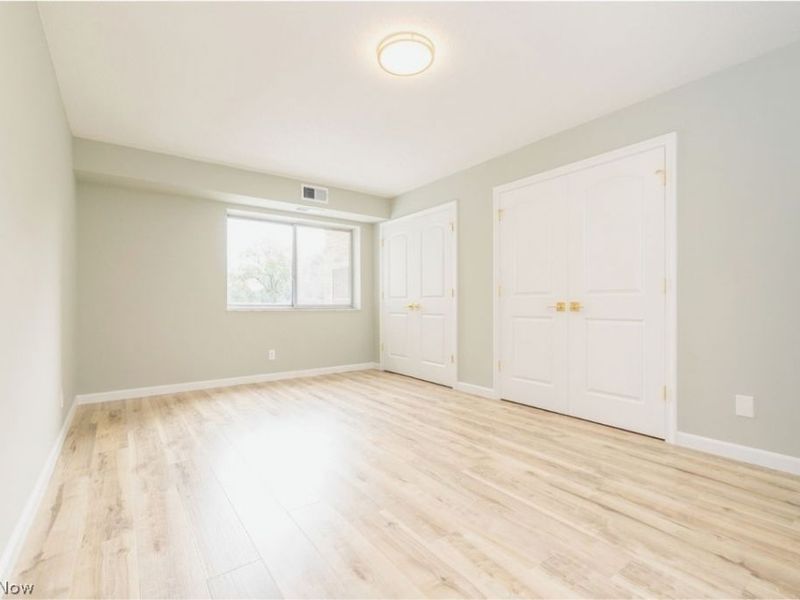2202 Acacia Park Drive, Unit 2502, Lyndhurst, OH 44124 Photo 15