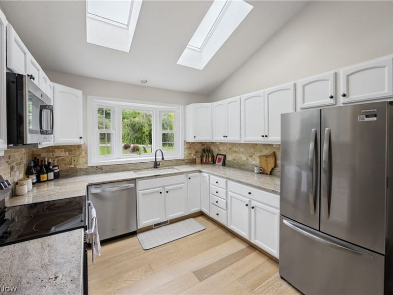 35220 Chagrin Boulevard, Moreland Hills, OH 44022 Photo 14