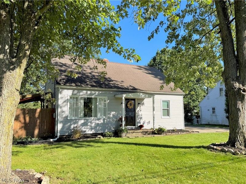 3417 Kneirim Drive , Lorain, OH 44053 Photo 1