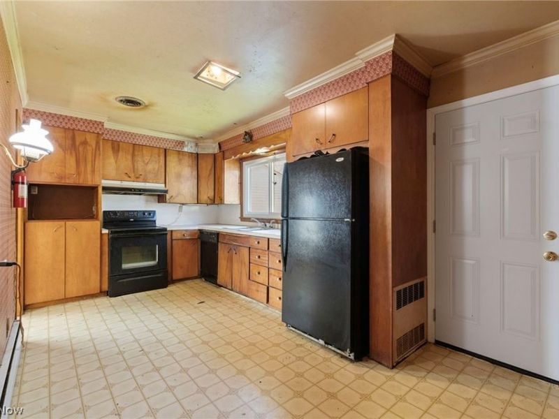 730 S Myrtle Avenue, Willard, OH 44890 Photo 14