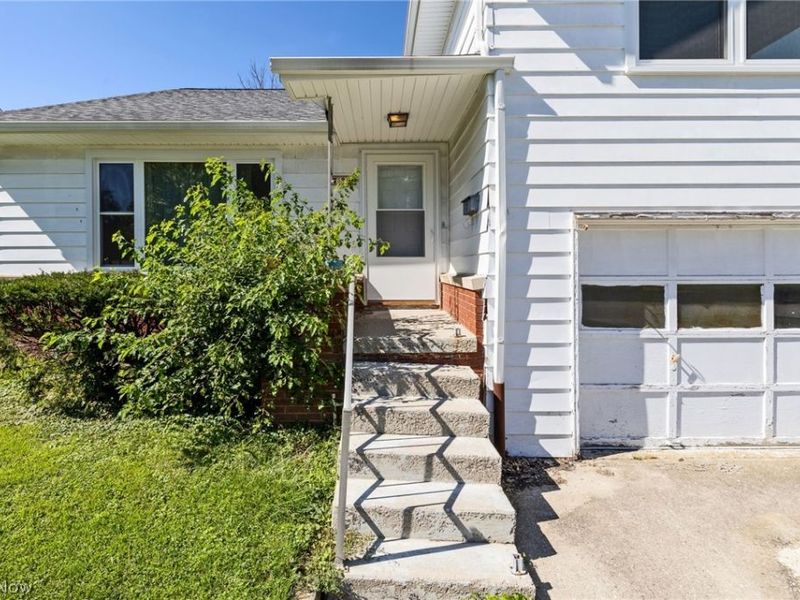 730 S Myrtle Avenue, Willard, OH 44890 Photo 4