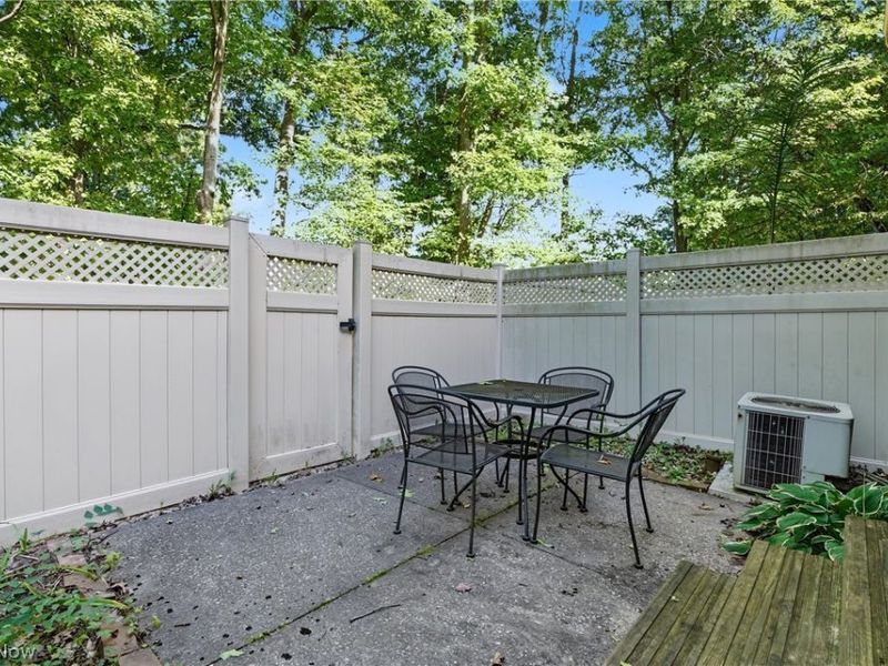 3963 Lake Run Boulevard, Stow, OH 44224 Photo 34