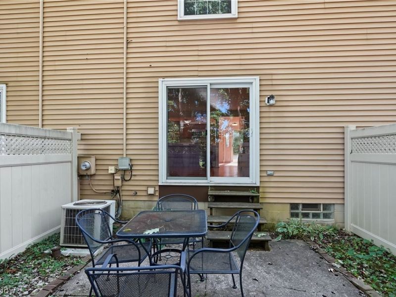 3963 Lake Run Boulevard, Stow, OH 44224 Photo 37