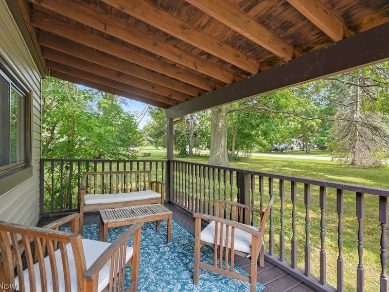 7590 Hickory Road, Oakwood Village, OH 44146 Photo 28