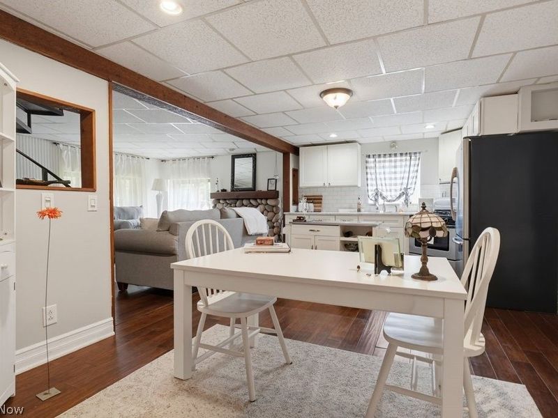 7590 Hickory Road, Oakwood Village, OH 44146 Photo 9