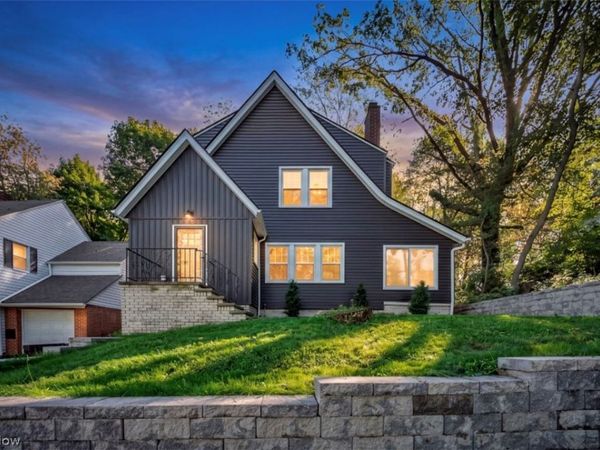1199 Oxford Road, Cleveland Heights, OH 44121