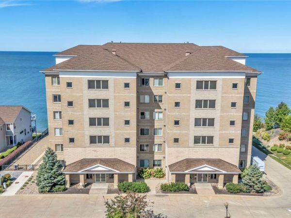 9523 Larimar Drive , Willowick, OH 44095