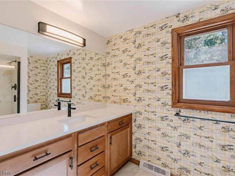 15133 Dogwood Circle, Middleburg Heights, OH 44130 Photo 15