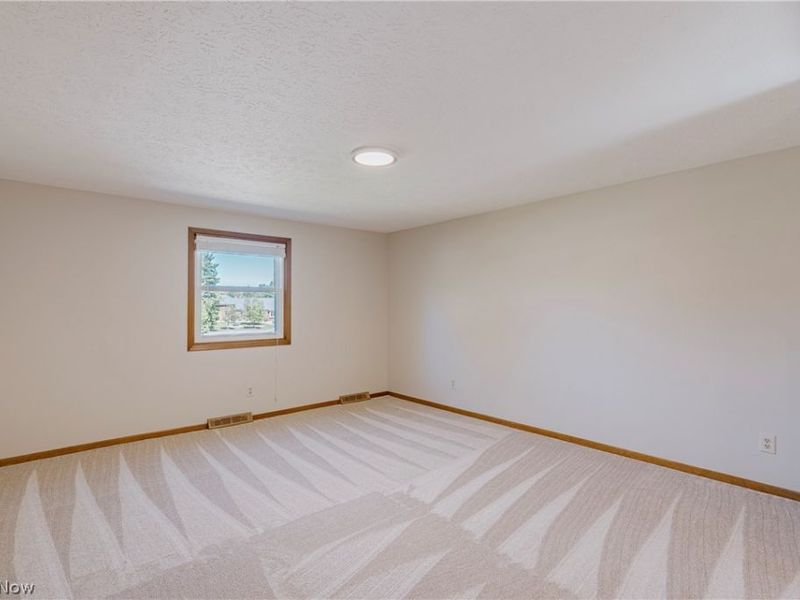 15133 Dogwood Circle, Middleburg Heights, OH 44130 Photo 21