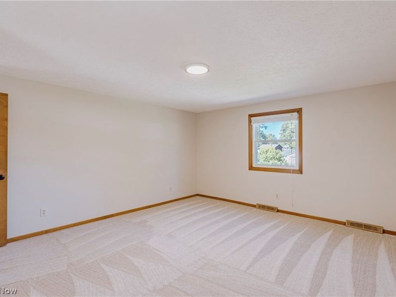 15133 Dogwood Circle, Middleburg Heights, OH 44130 Photo 22