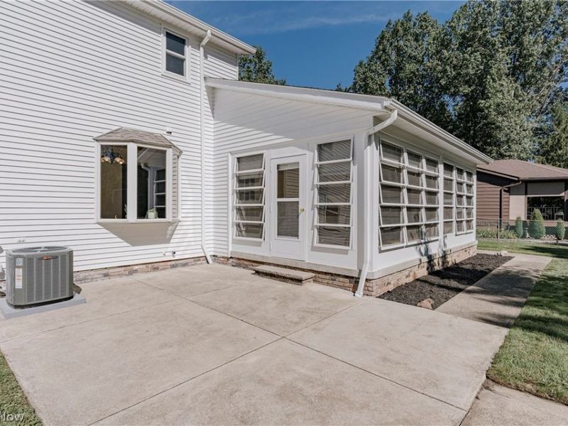 15133 Dogwood Circle, Middleburg Heights, OH 44130 Photo 42