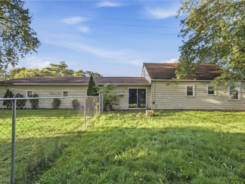 345 E Simpson Street, Alliance, OH 44601 Photo 11