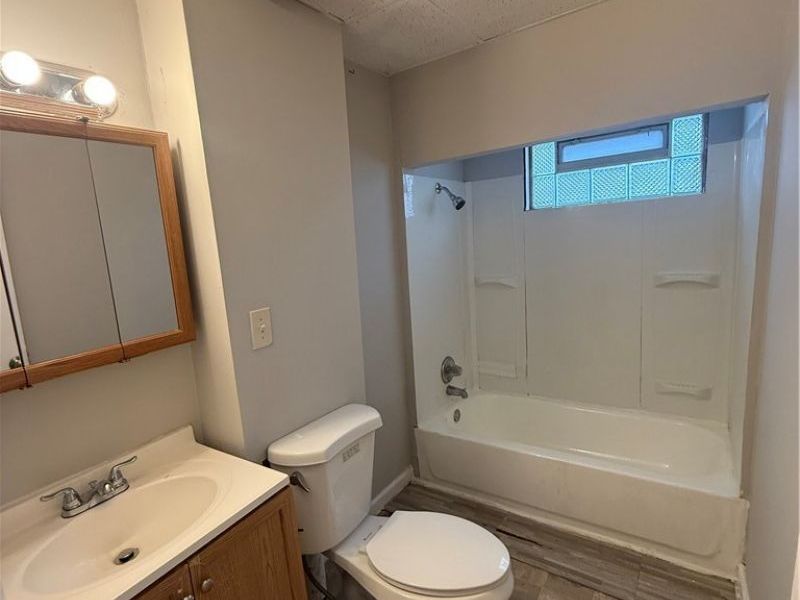1956 W 50th Street, Cleveland, OH 44102 Photo 11