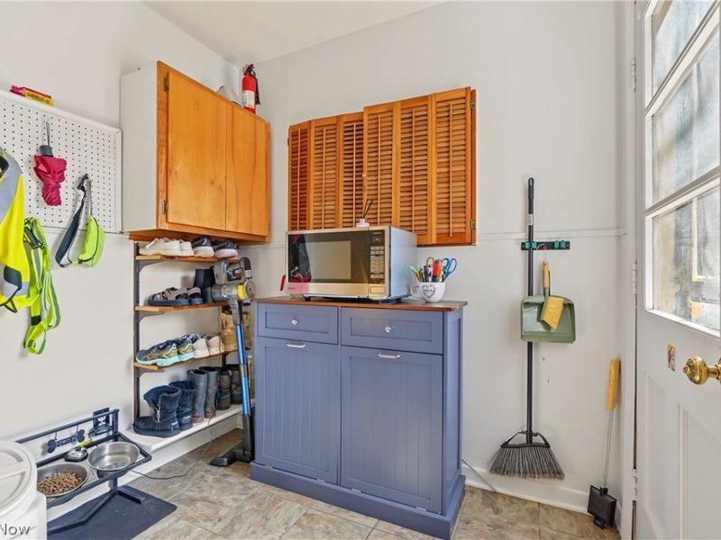 819 Sunset View Boulevard, Tallmadge, OH 44278 Photo 13