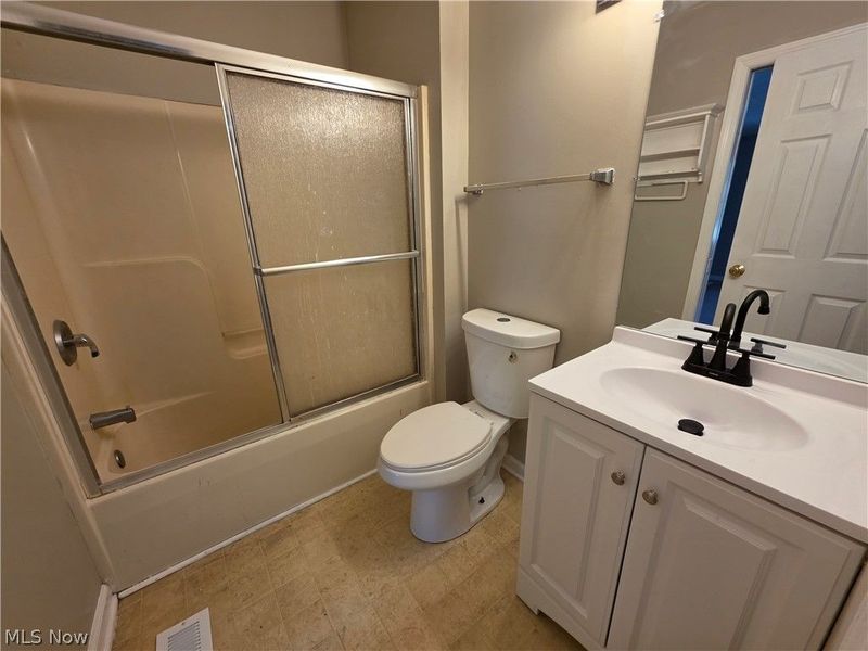 17409 Chagrin Boulevard, Shaker Heights, OH 44120 Photo 19