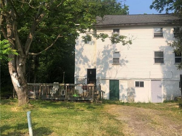 18312 Madison Road , Middlefield, OH 44062