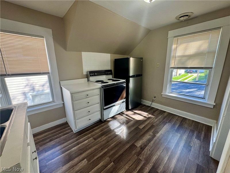 423 7th Street, Fairport Harbor, OH 44077 Photo 21