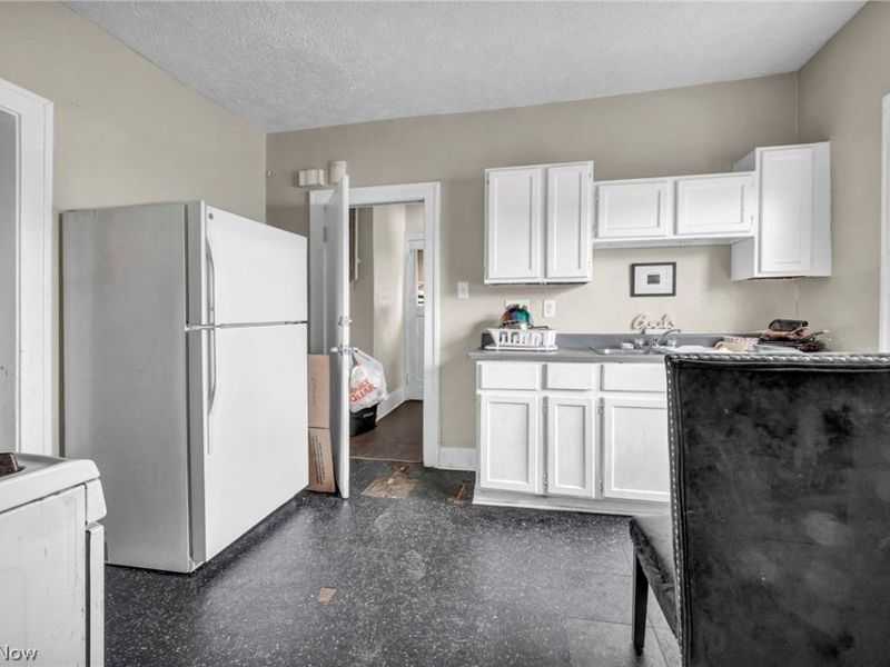 3477 E 142 Street, Cleveland, OH 44120 Photo 10