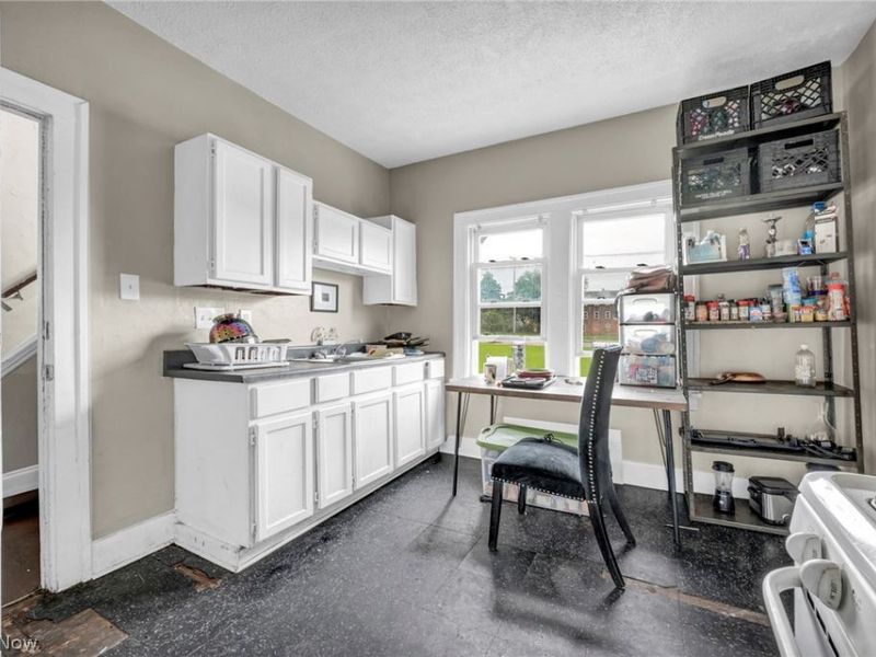 3477 E 142 Street, Cleveland, OH 44120 Photo 13