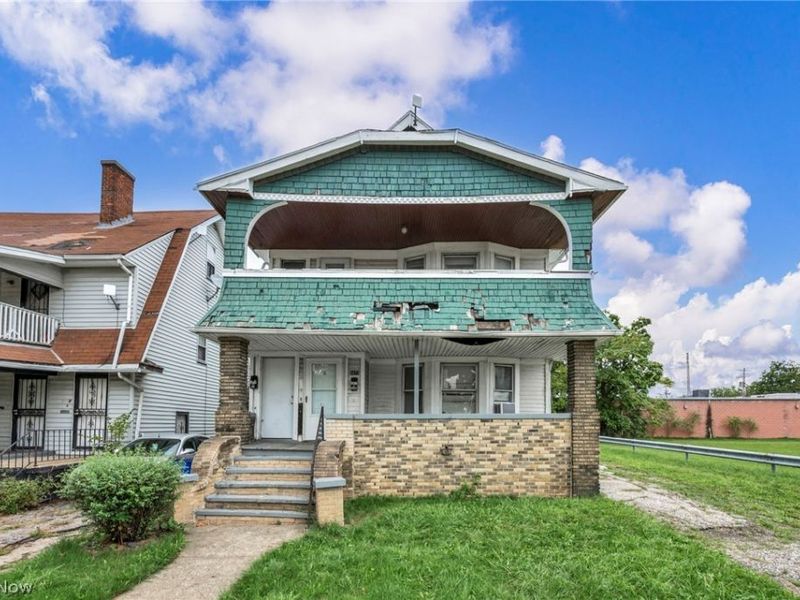 3477 E 142 Street, Cleveland, OH 44120 Photo 2